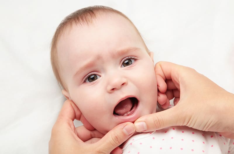 علائم دندان درآوردن نوزاد کدامند؟